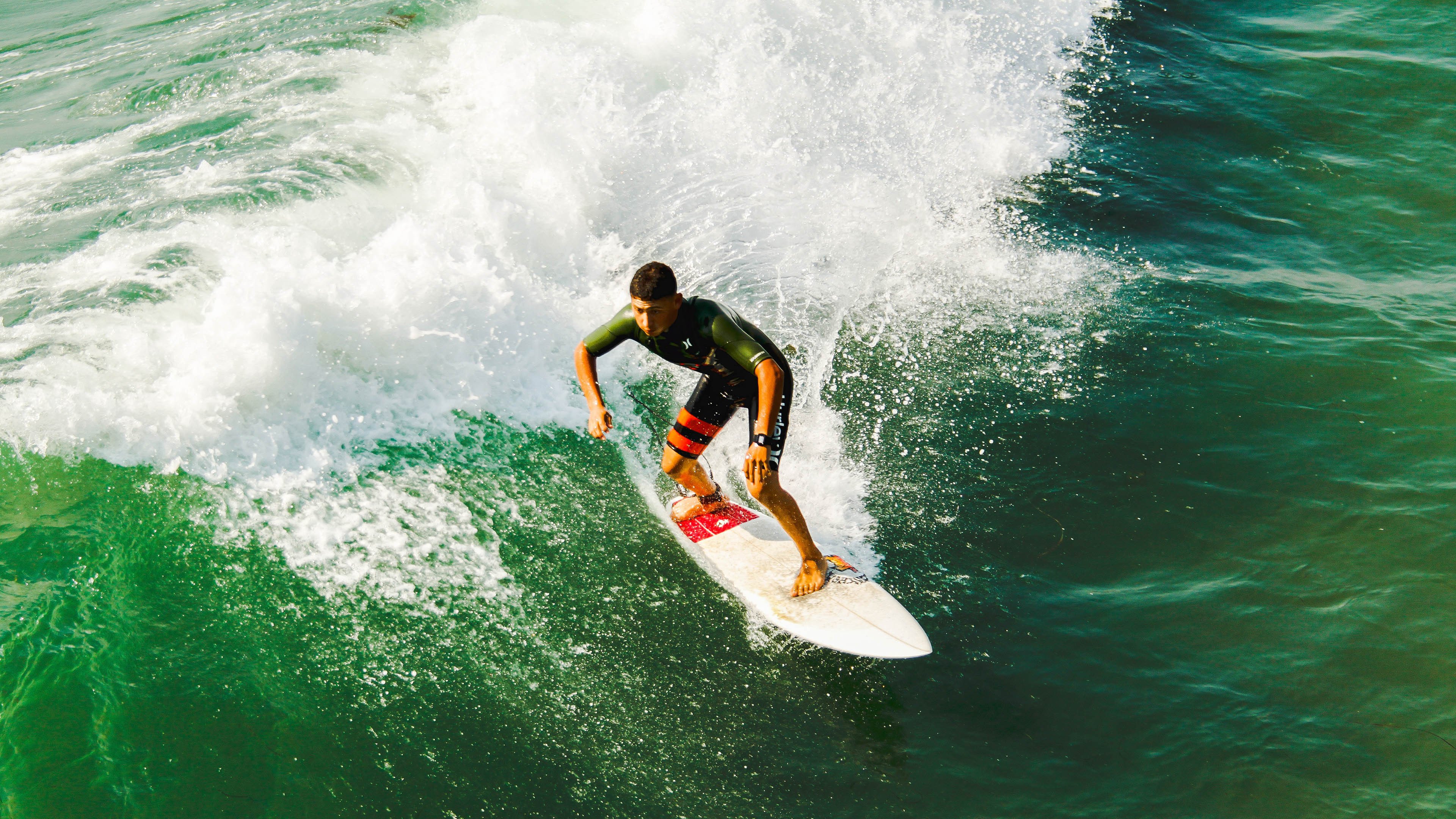 AYX SPORTS-2025电竞新高潮：顶级战队争霸无限精彩！，电竞顶级赛事